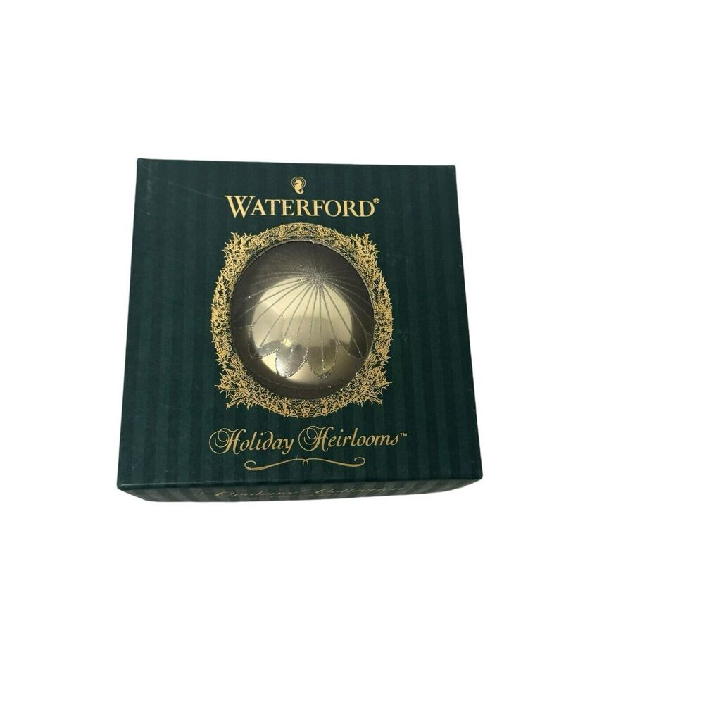 Waterford Holiday Heirlooms 1997 Star Cut Festival 4” Ball Ornament w/ Box